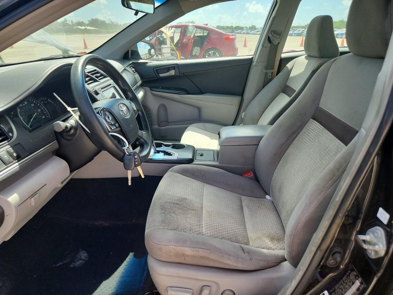 2013 TOYOTA CAMRY