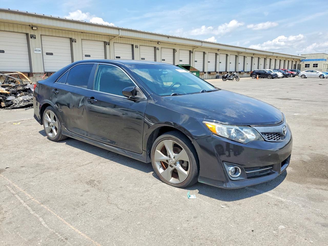 2012 TOYOTA CAMRY
