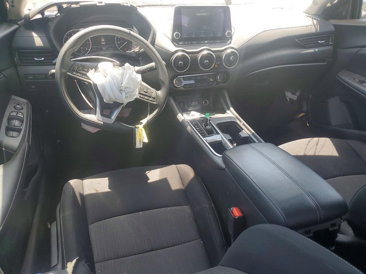 2024 NISSAN SENTRA