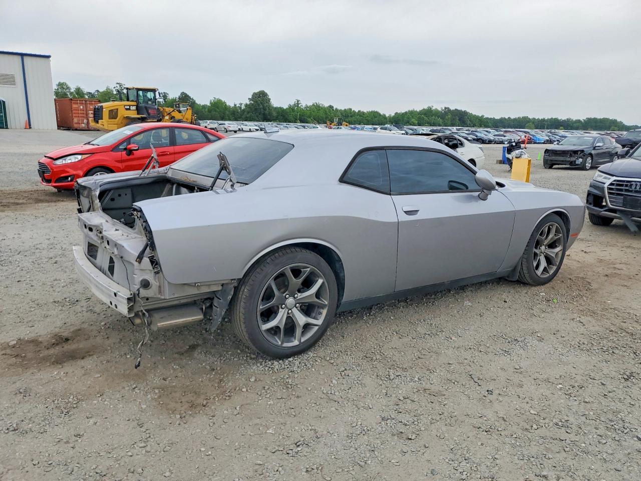 2015 DODGE Challenger