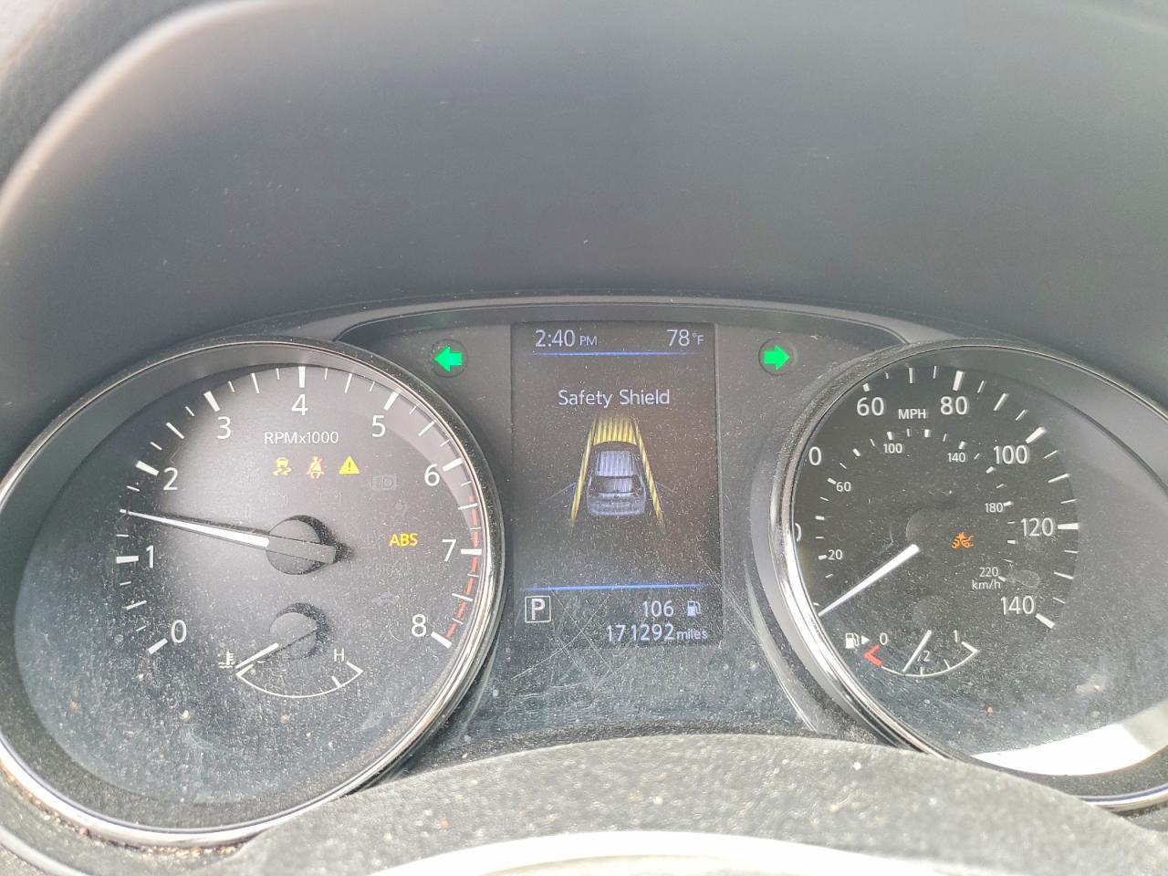 2018 NISSAN ROGUE