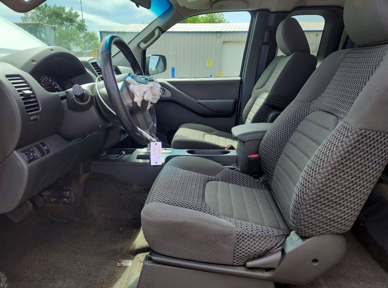 2012 NISSAN Frontier