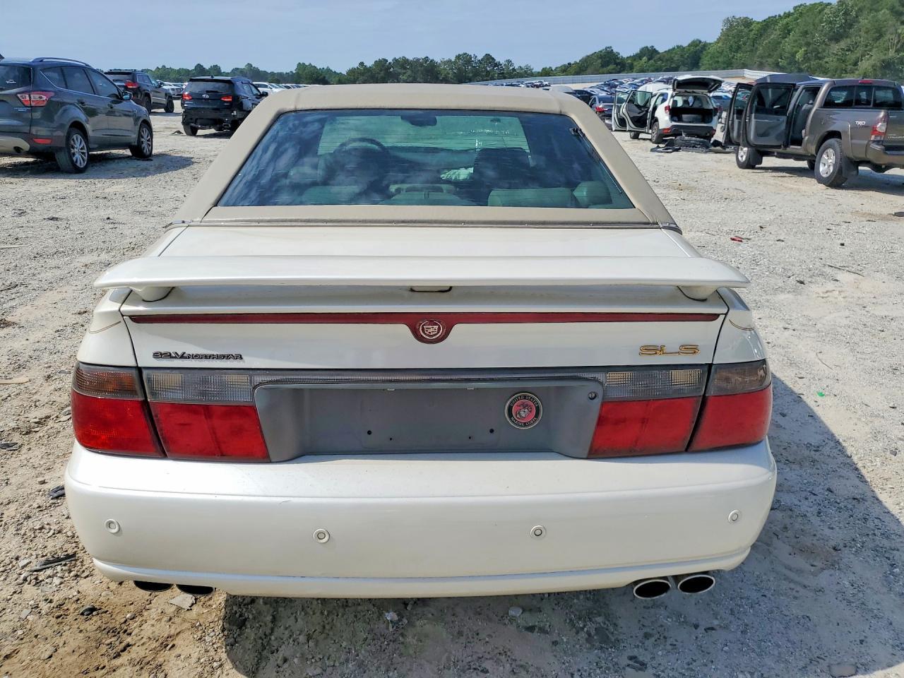 2003 CADILLAC Seville