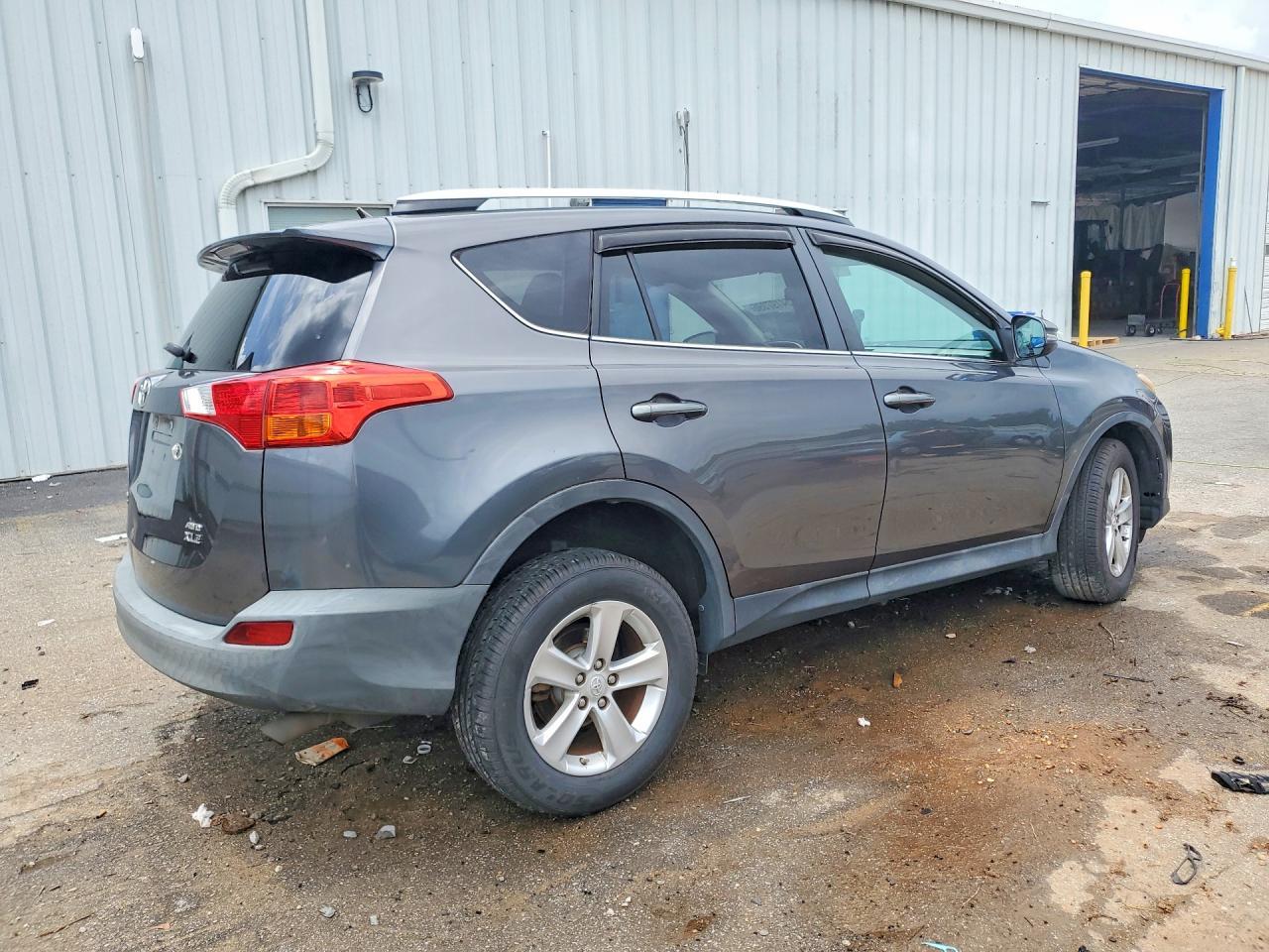 2013 TOYOTA RAV4