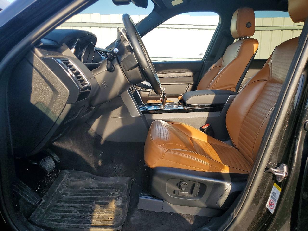 2017 LAND ROVER Discovery
