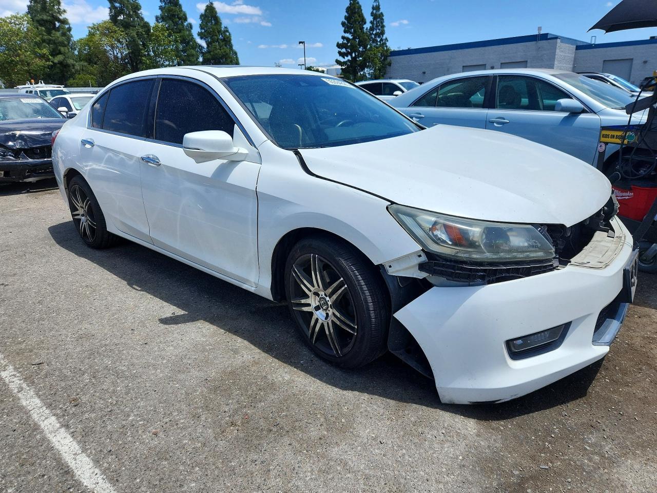 2014 HONDA ACCORD