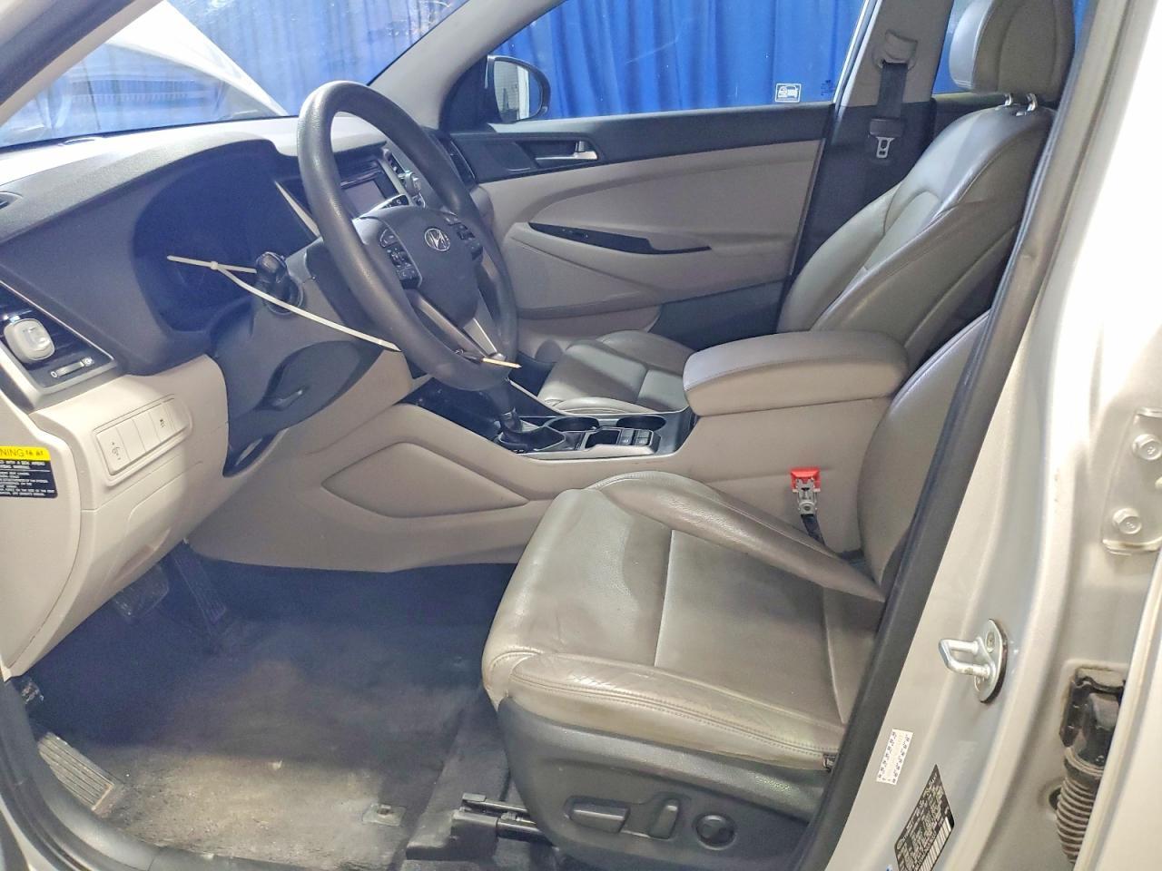 2017 HYUNDAI TUCSON