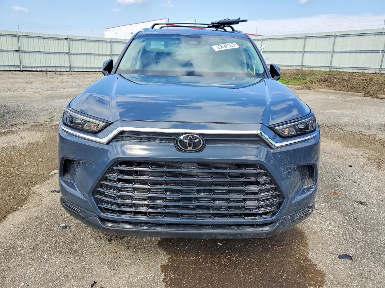 2024 TOYOTA HIGHLANDER