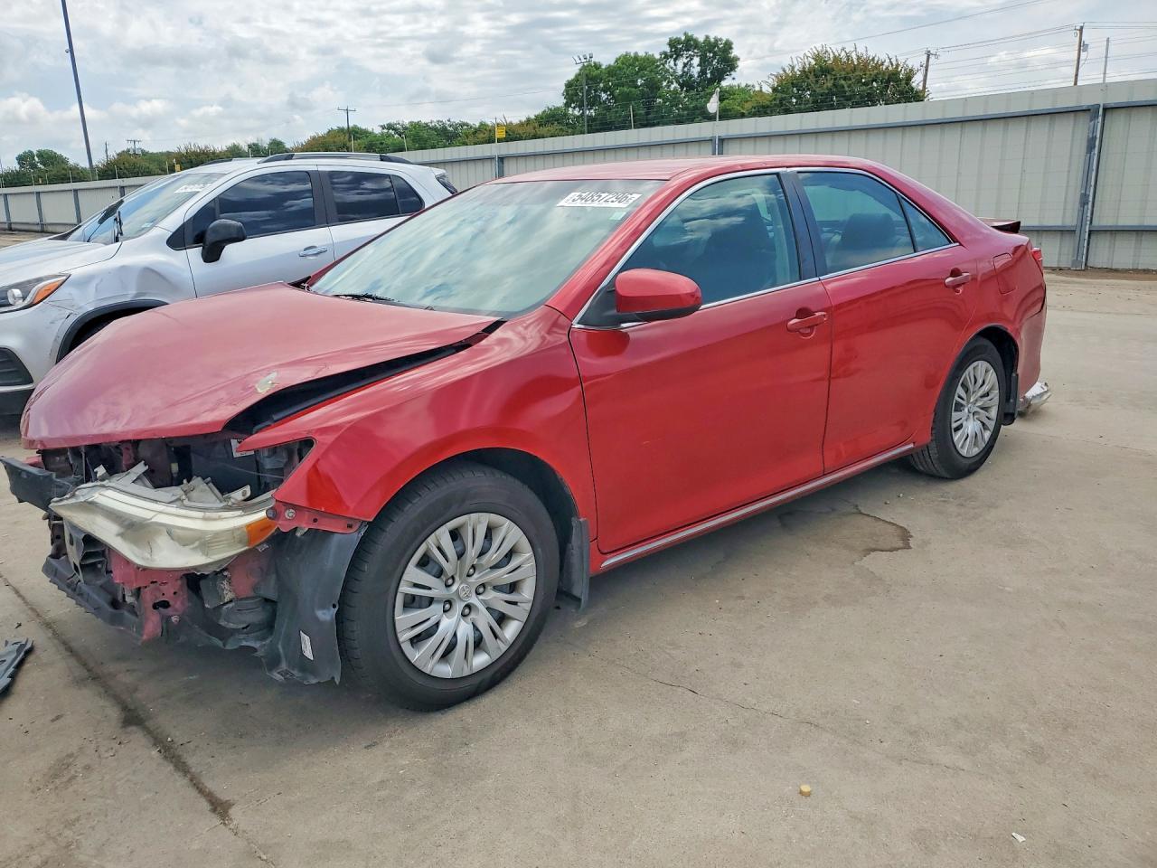 2014 TOYOTA CAMRY