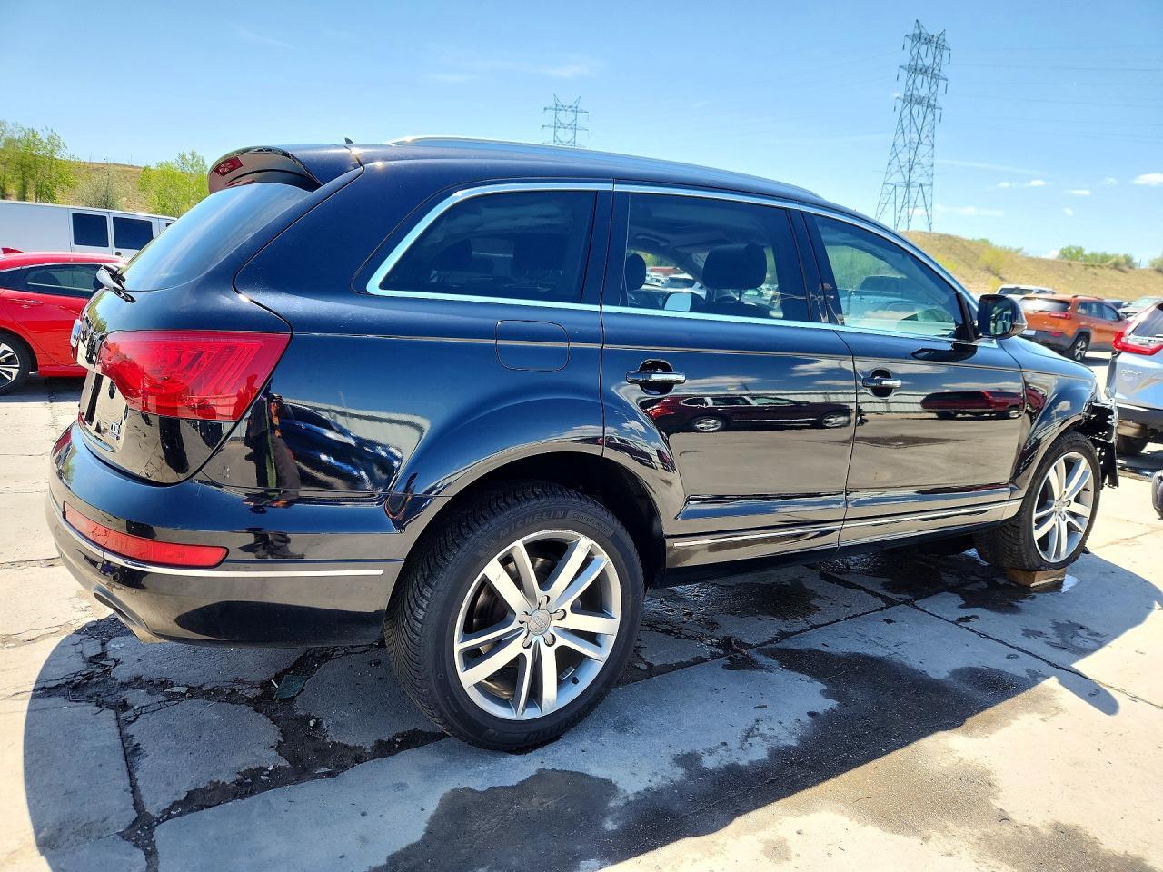 2011 AUDI Q7