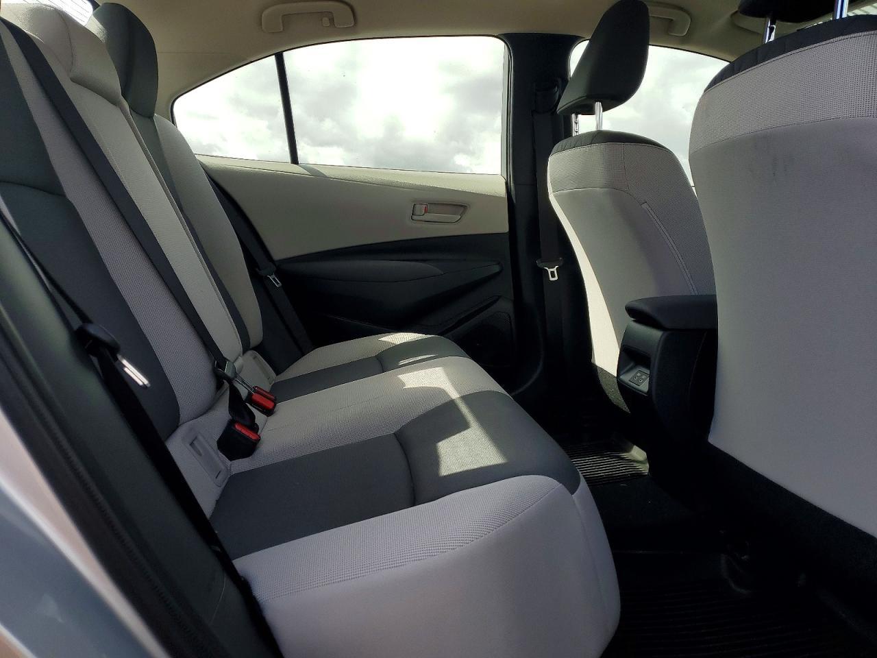 2026 TOYOTA COROLLA