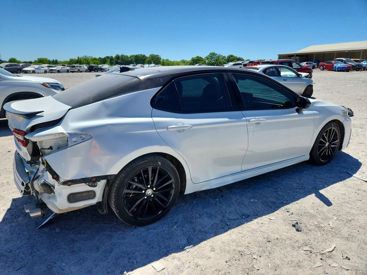 2023 TOYOTA CAMRY