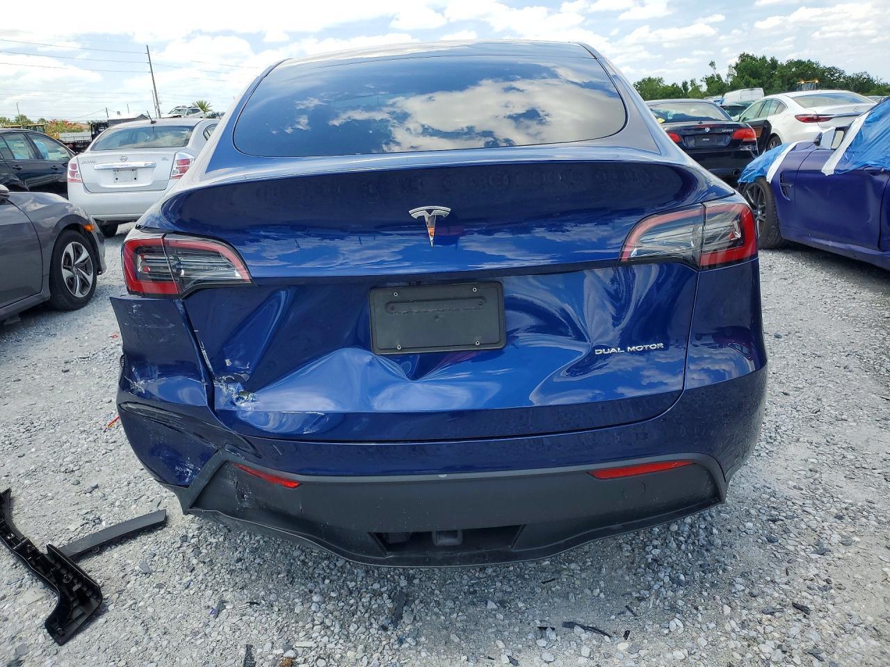 2022 TESLA MODEL Y