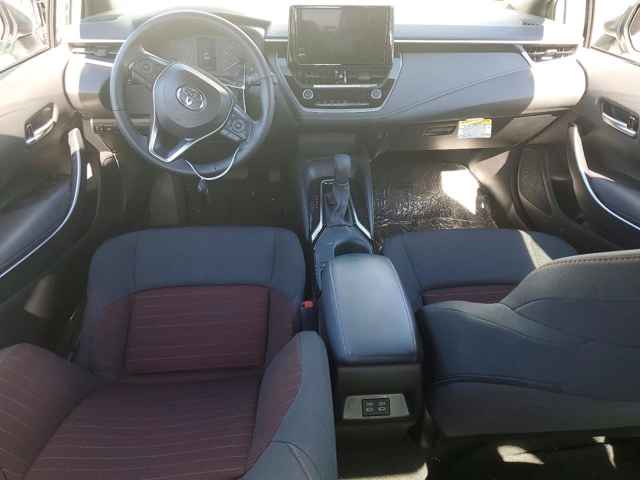 2025 TOYOTA COROLLA