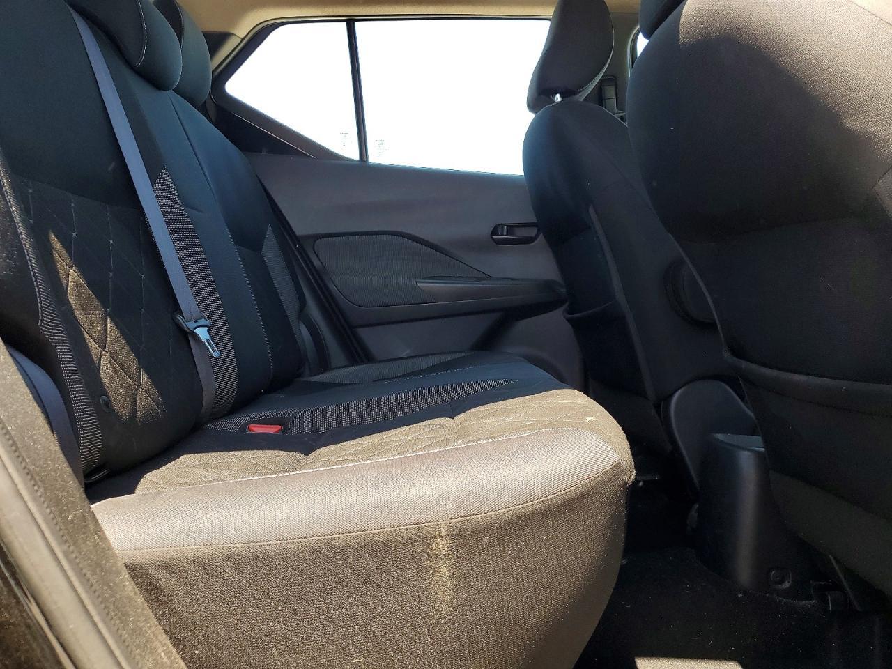 2019 NISSAN KICKS