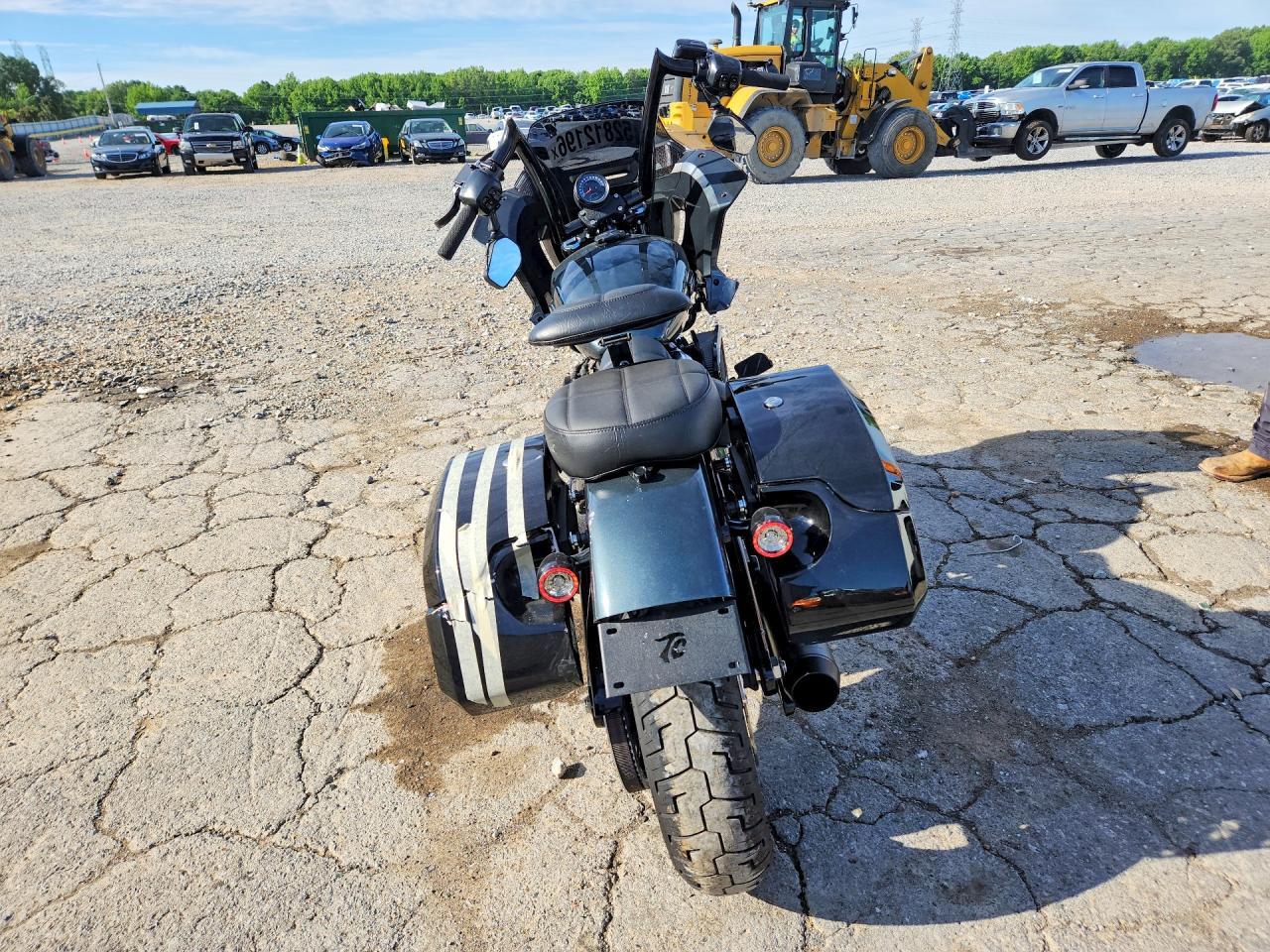 2025 HARLEY-DAVIDSON FXBB