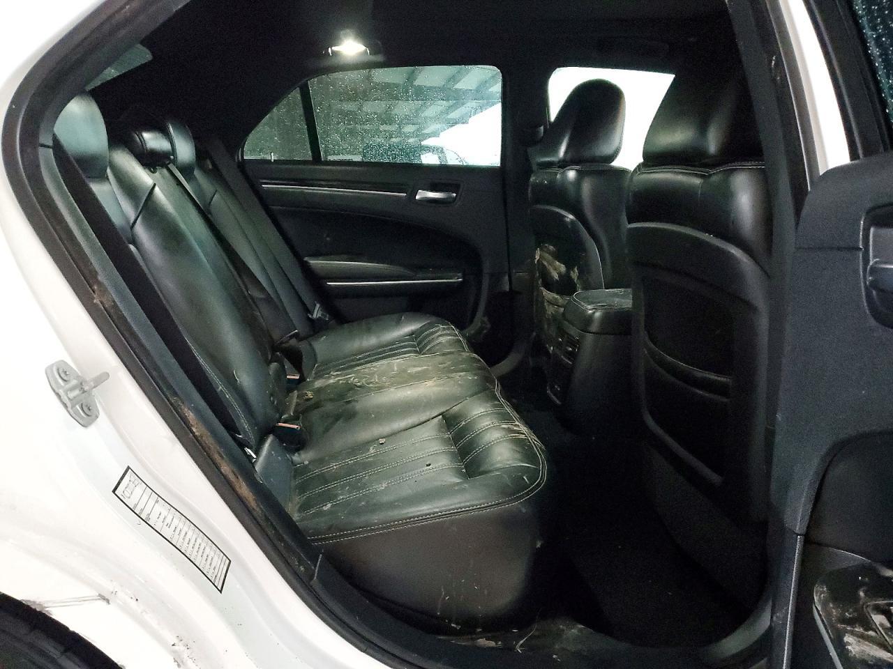 2021 CHRYSLER 300