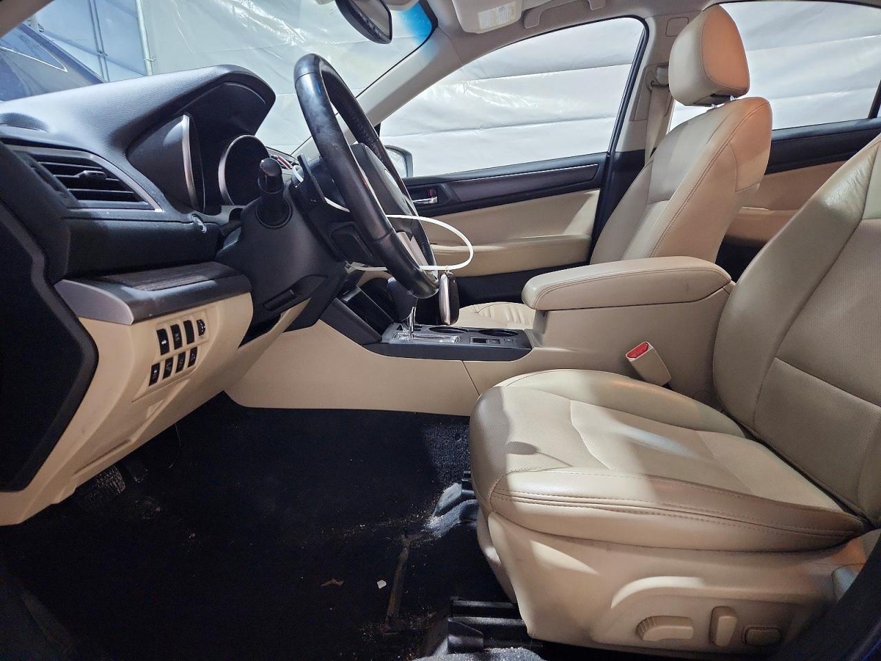 2015 SUBARU Legacy