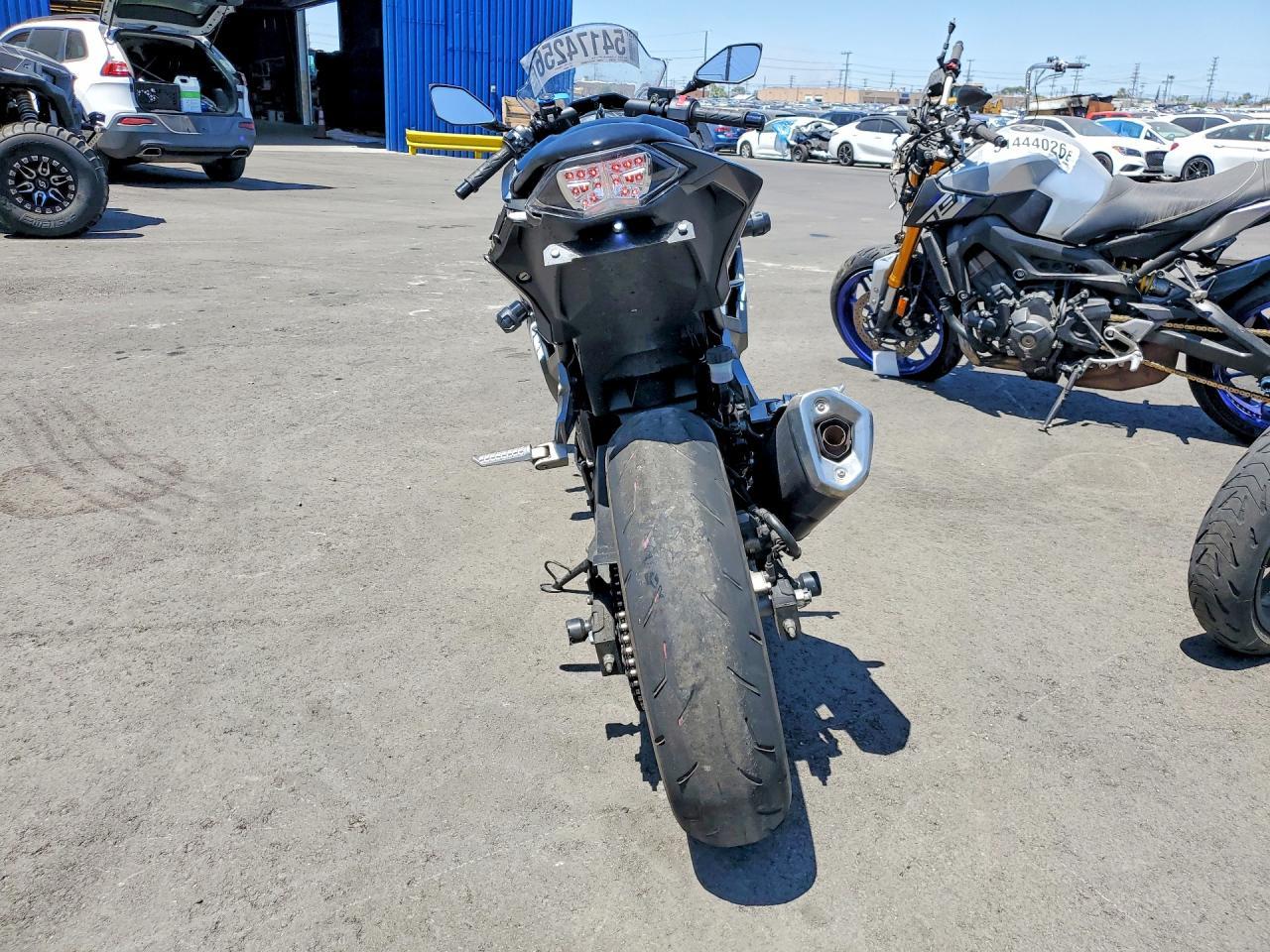 2017 KAWASAKI Ex300