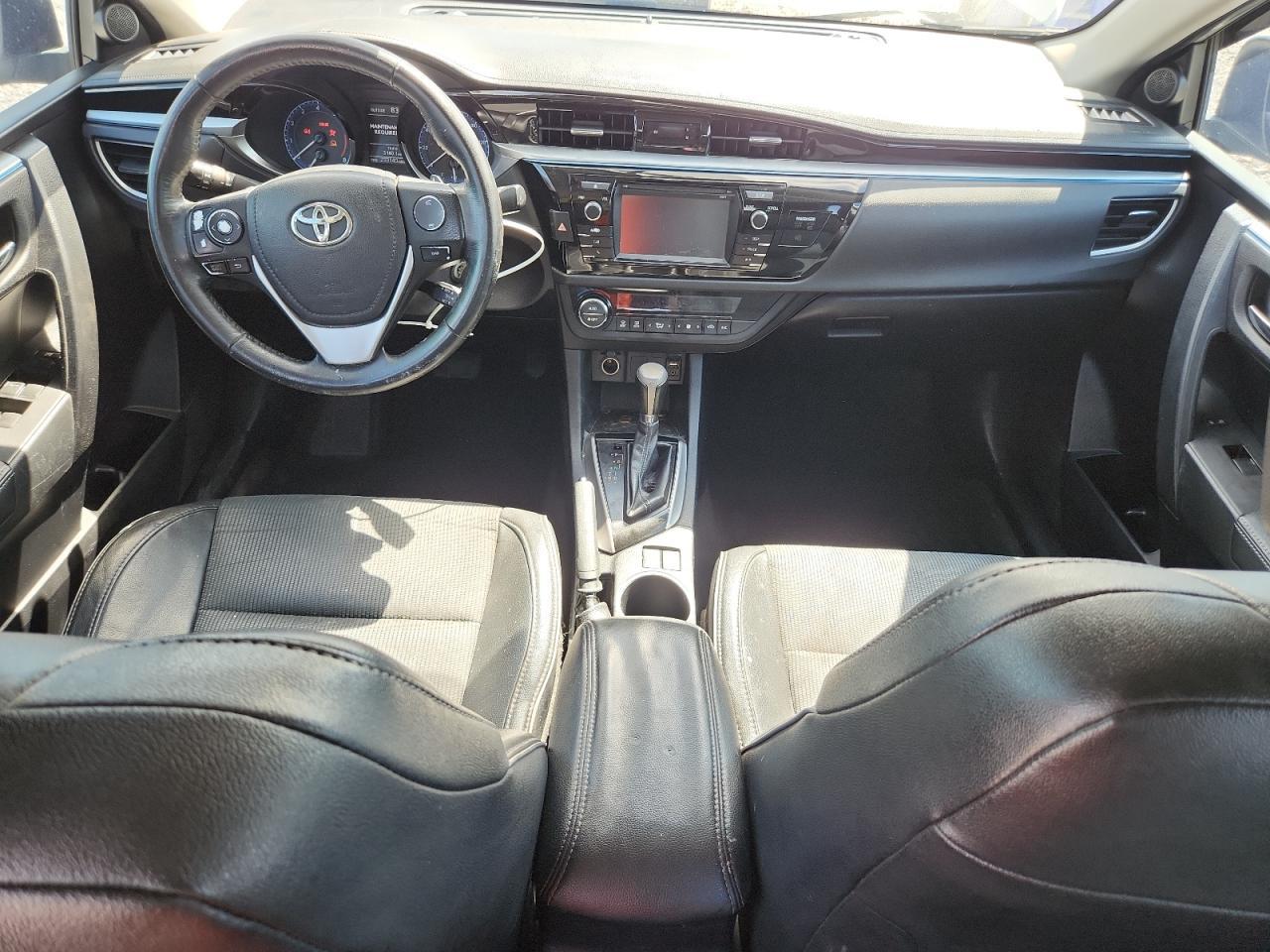2016 TOYOTA COROLLA