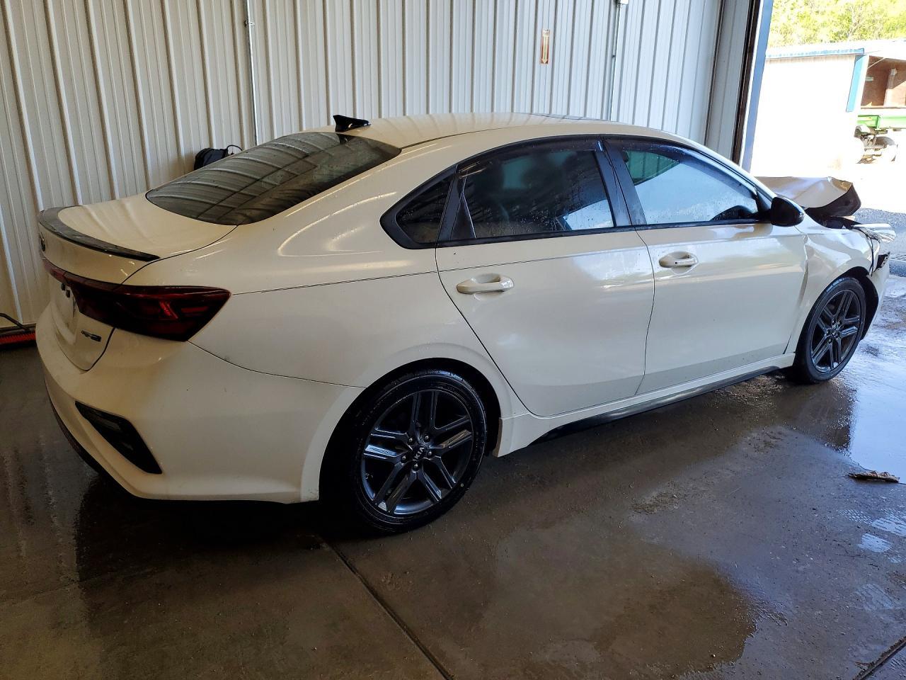2021 KIA FORTE