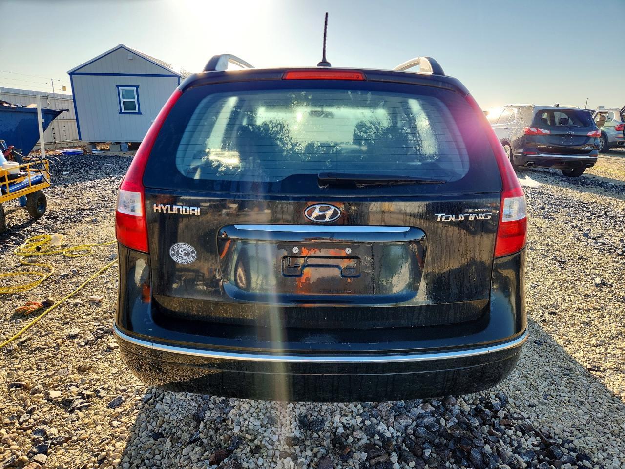 2012 HYUNDAI ELANTRA