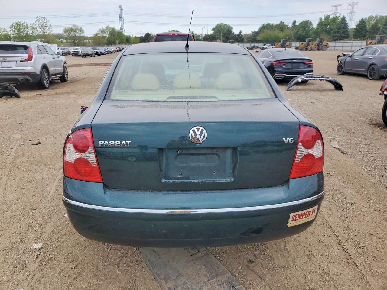 2002 VOLKSWAGEN Passat
