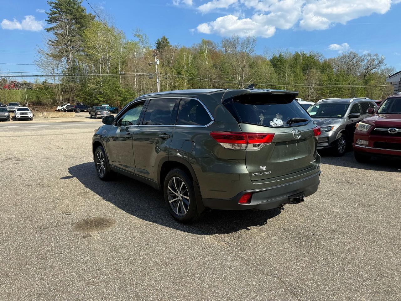2018 TOYOTA HIGHLANDER
