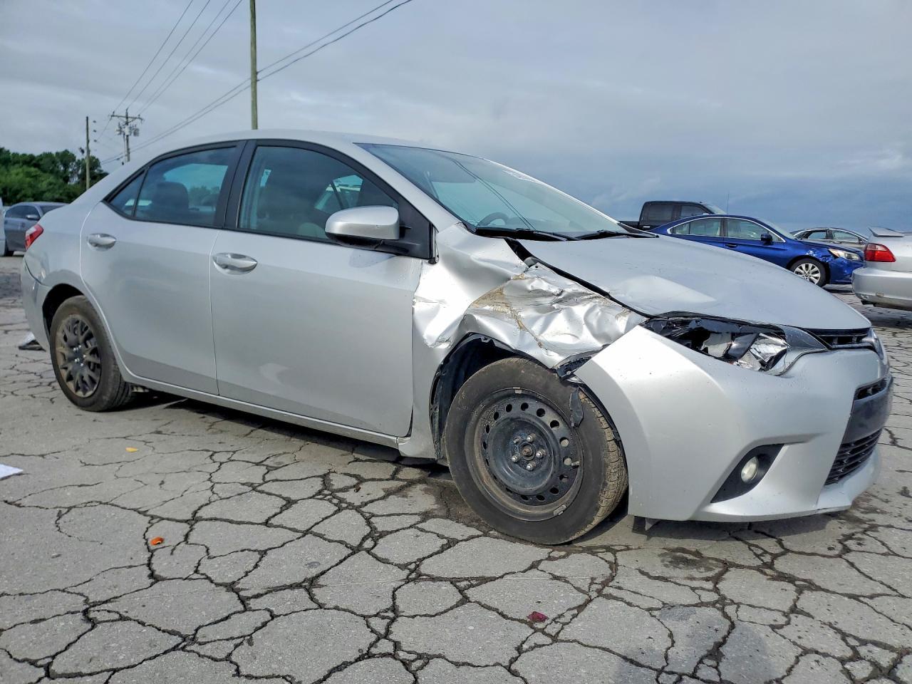2015 TOYOTA COROLLA