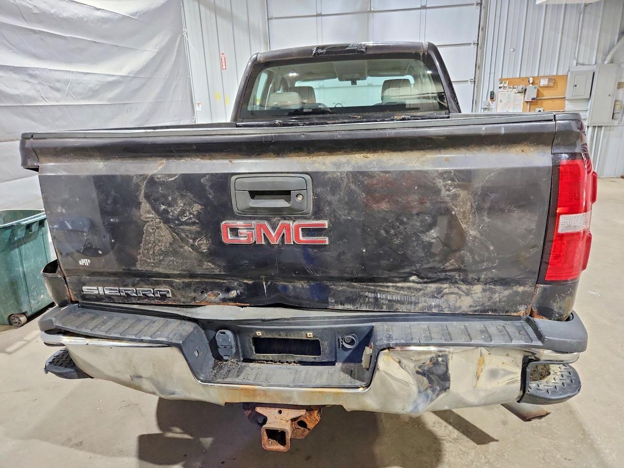 2015 GMC Sierra