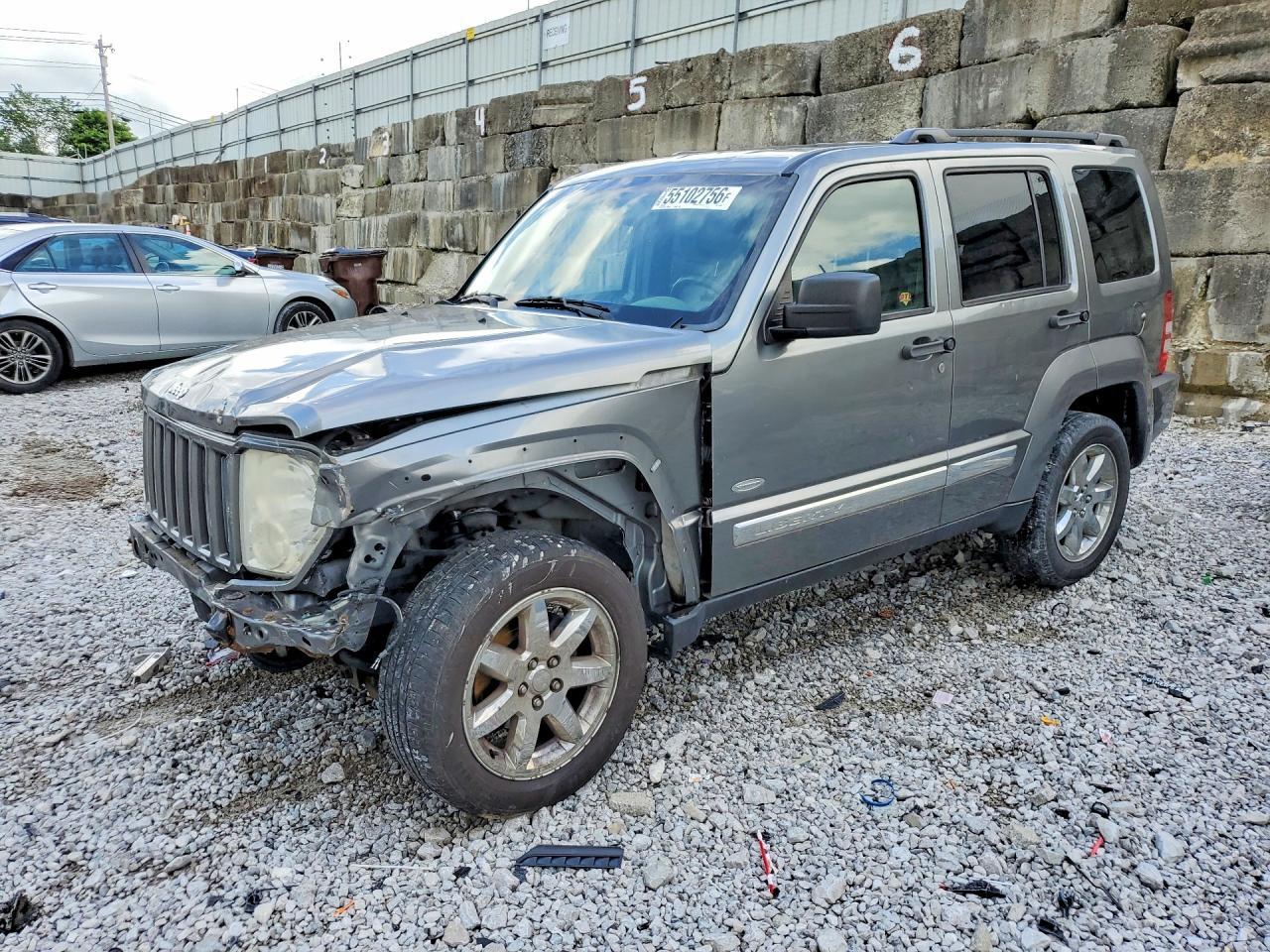 2012 JEEP Liberty