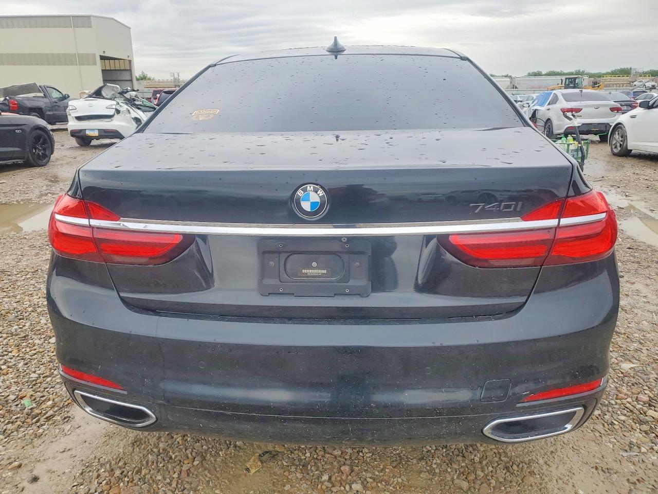 2016 BMW 7 series