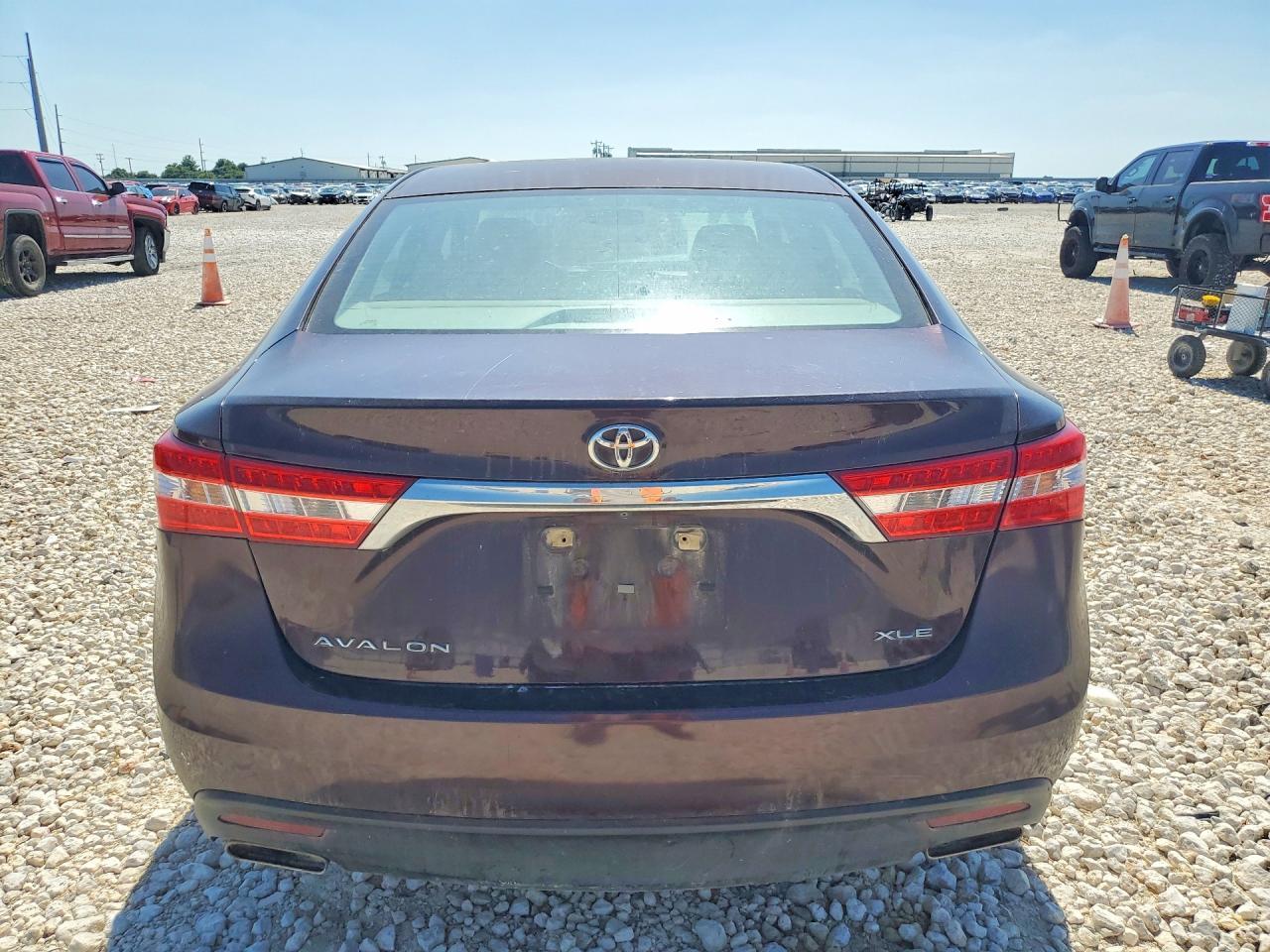 2014 TOYOTA Avalon