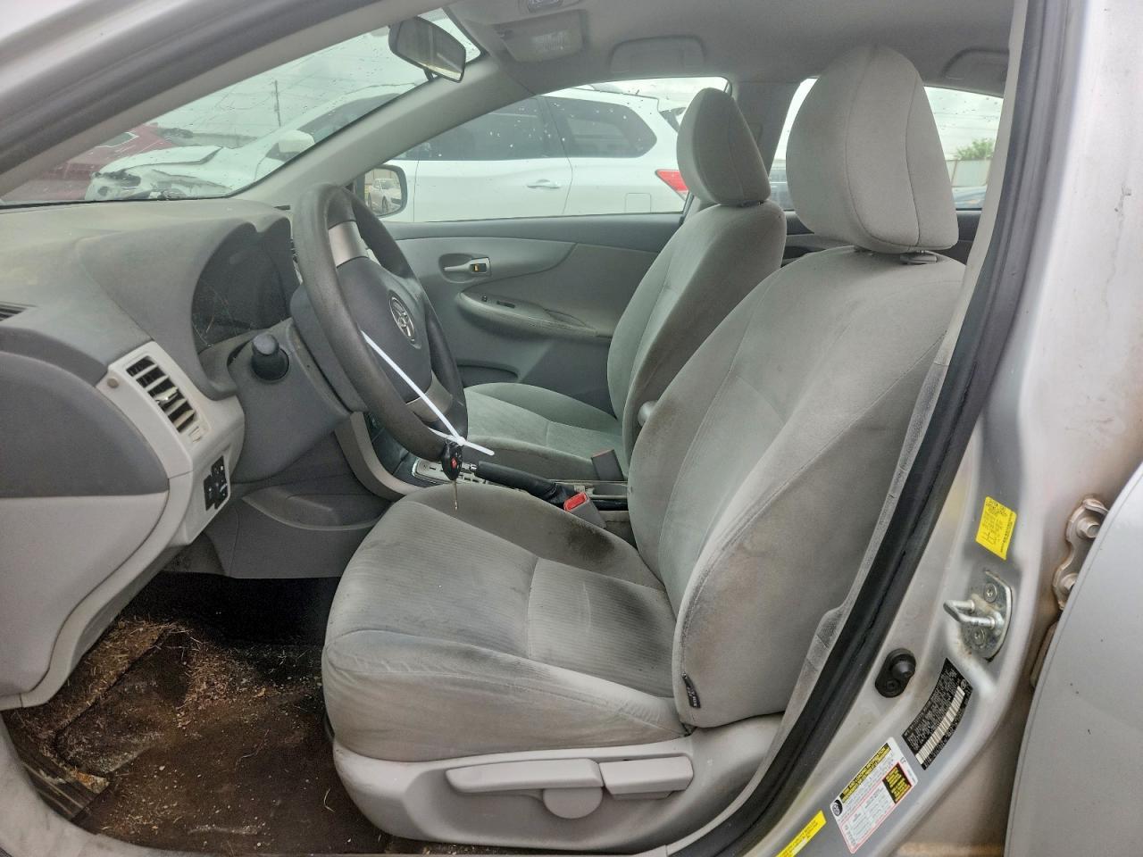 2010 TOYOTA COROLLA