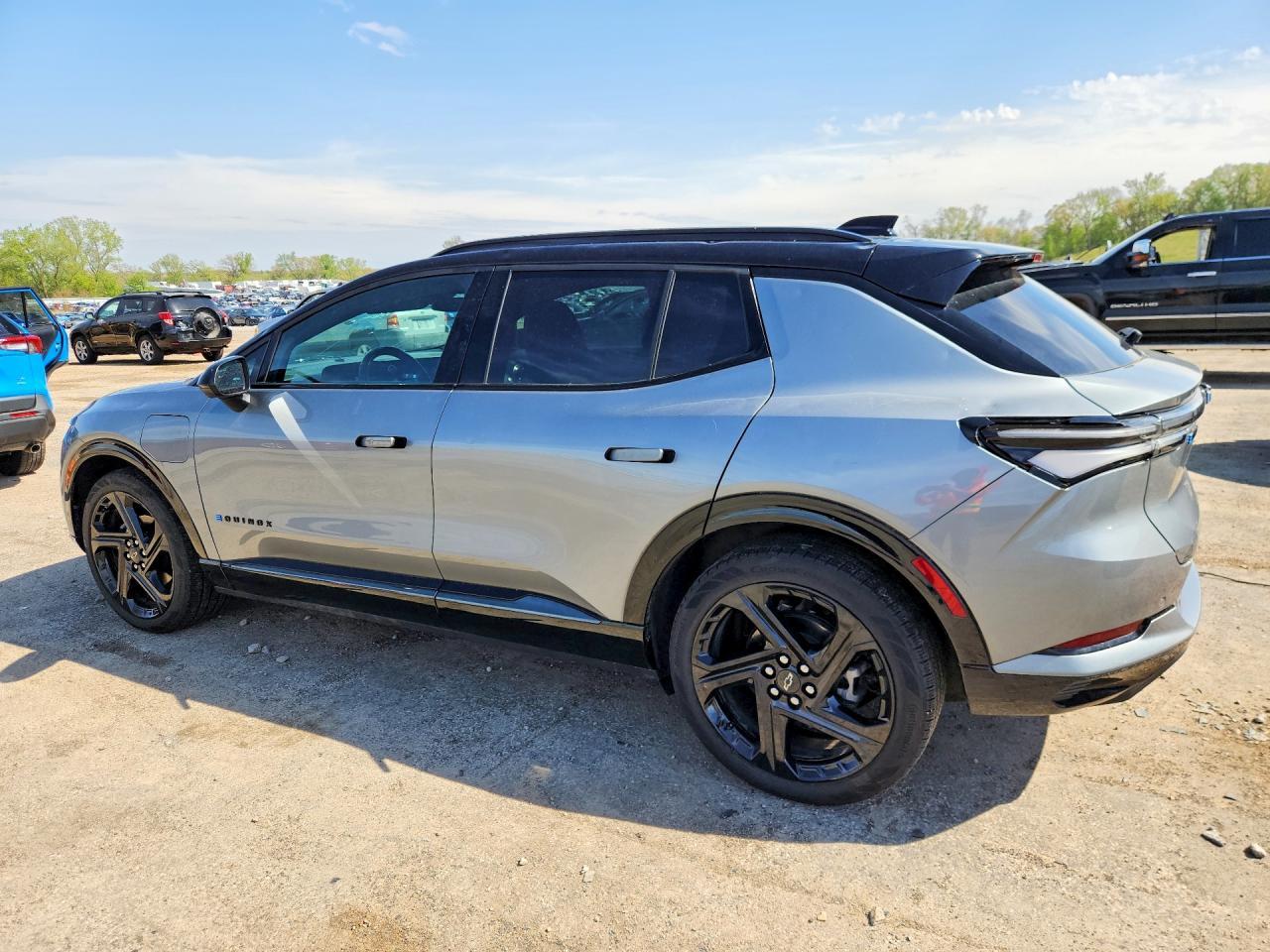 2024 CHEVROLET EQUINOX