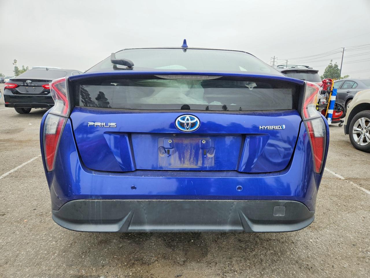 2016 TOYOTA PRIUS