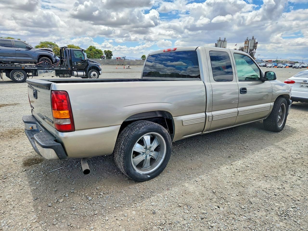 2002 CHEVROLET SILVERADO 1500