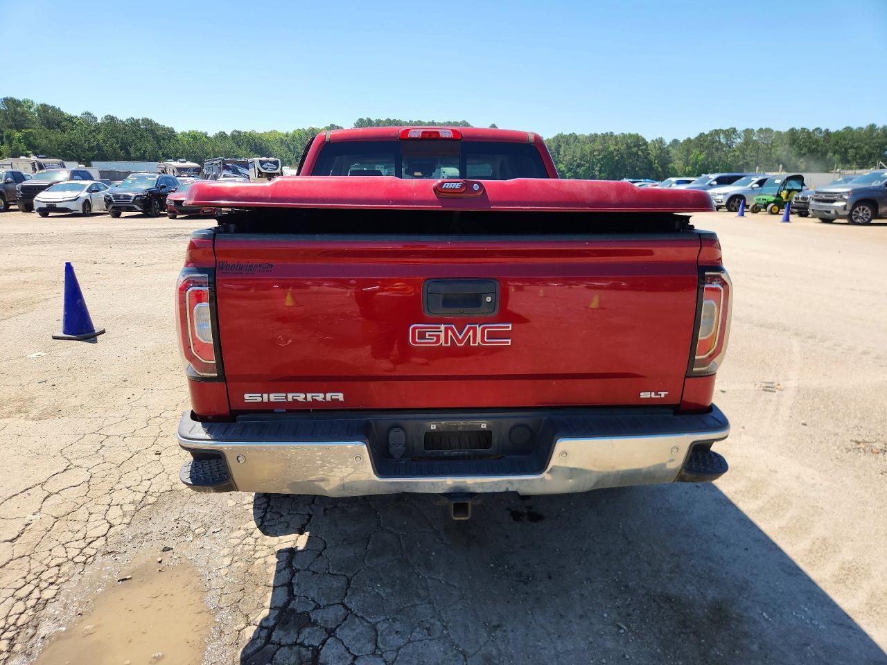 2018 GMC Sierra