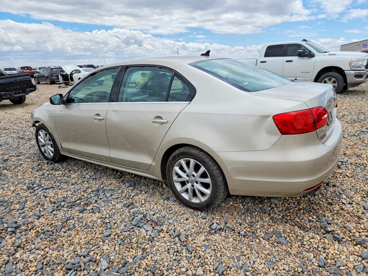 2013 VOLKSWAGEN JETTA