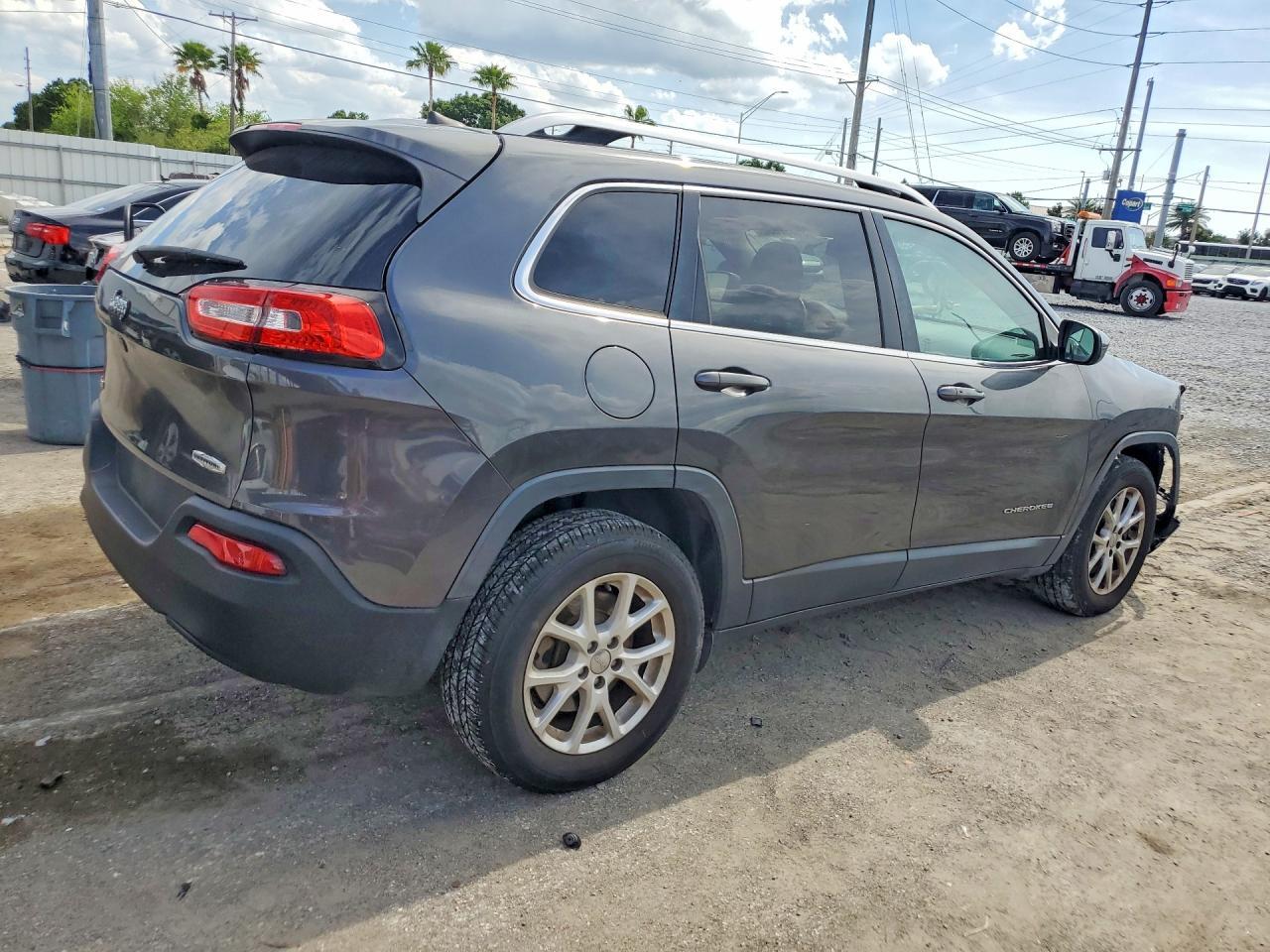 2016 JEEP CHEROKEE