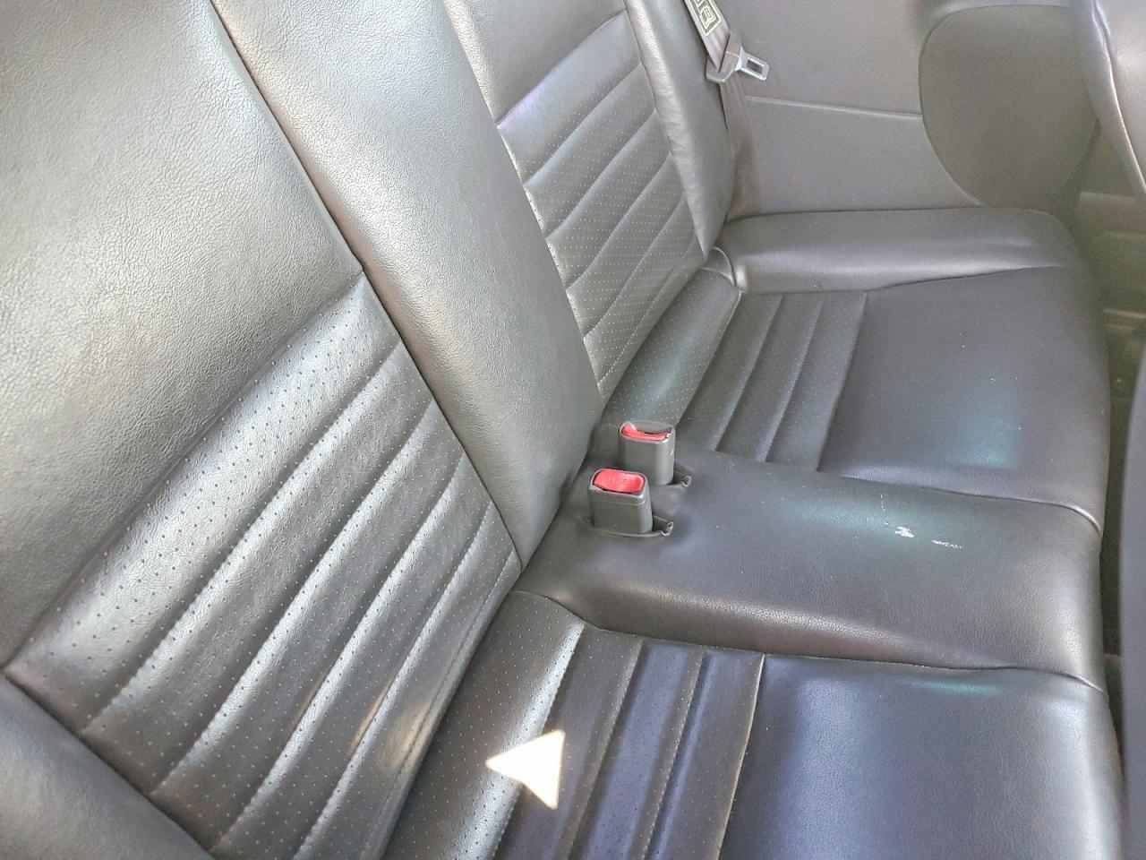 2001 FORD MUSTANG
