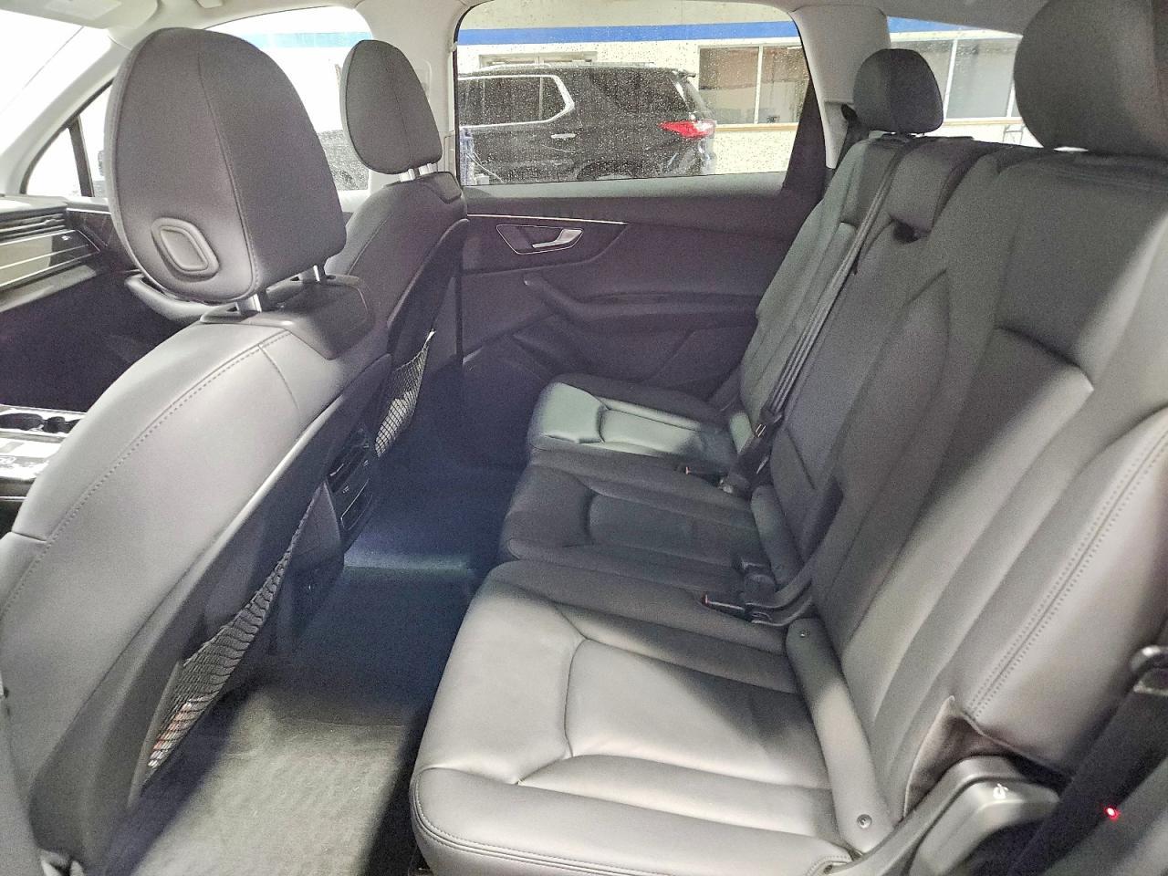 2022 AUDI Q7