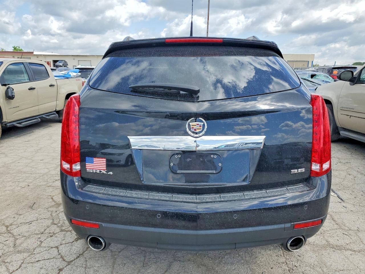 2013 CADILLAC SRX