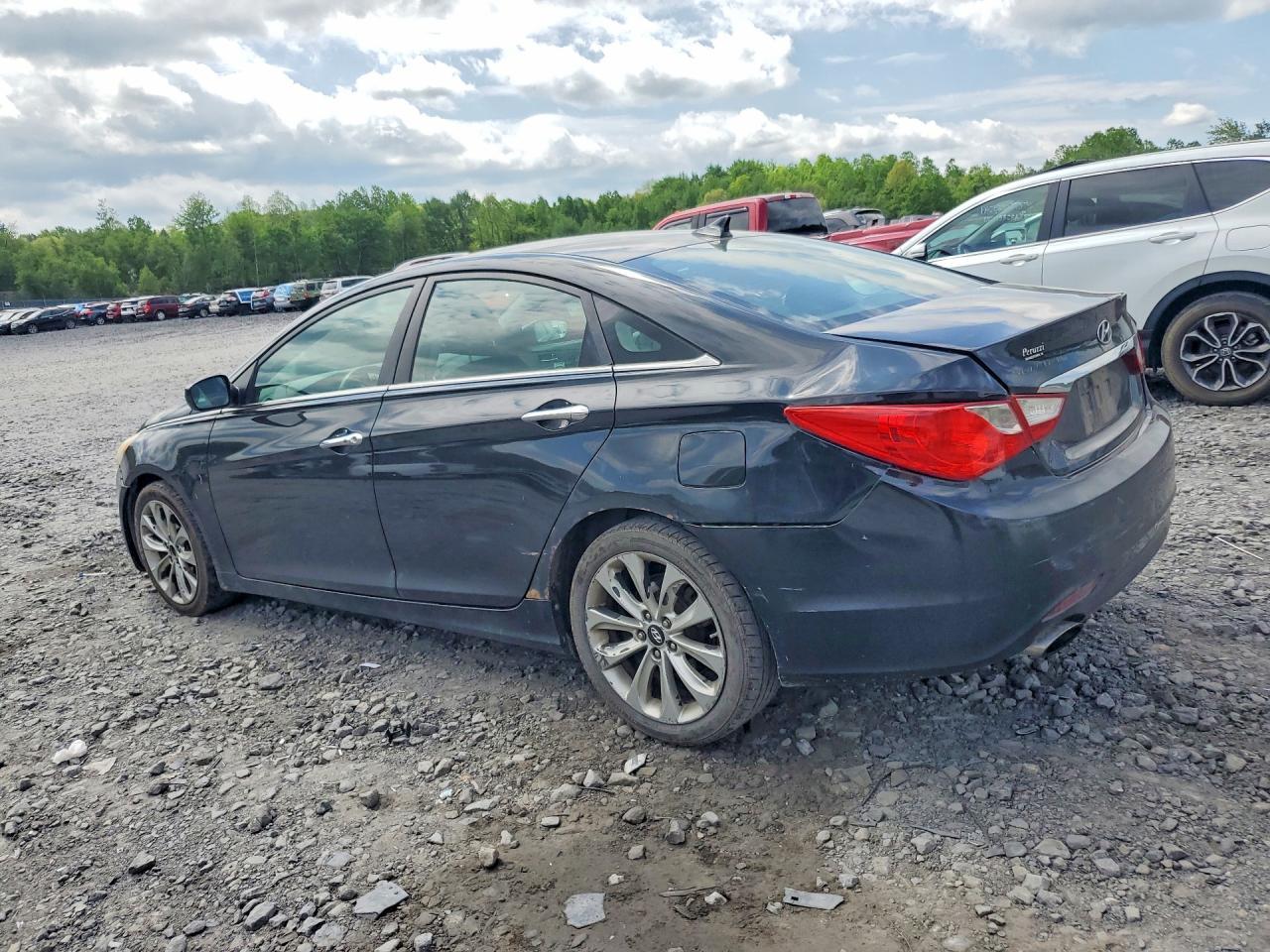2011 HYUNDAI SONATA