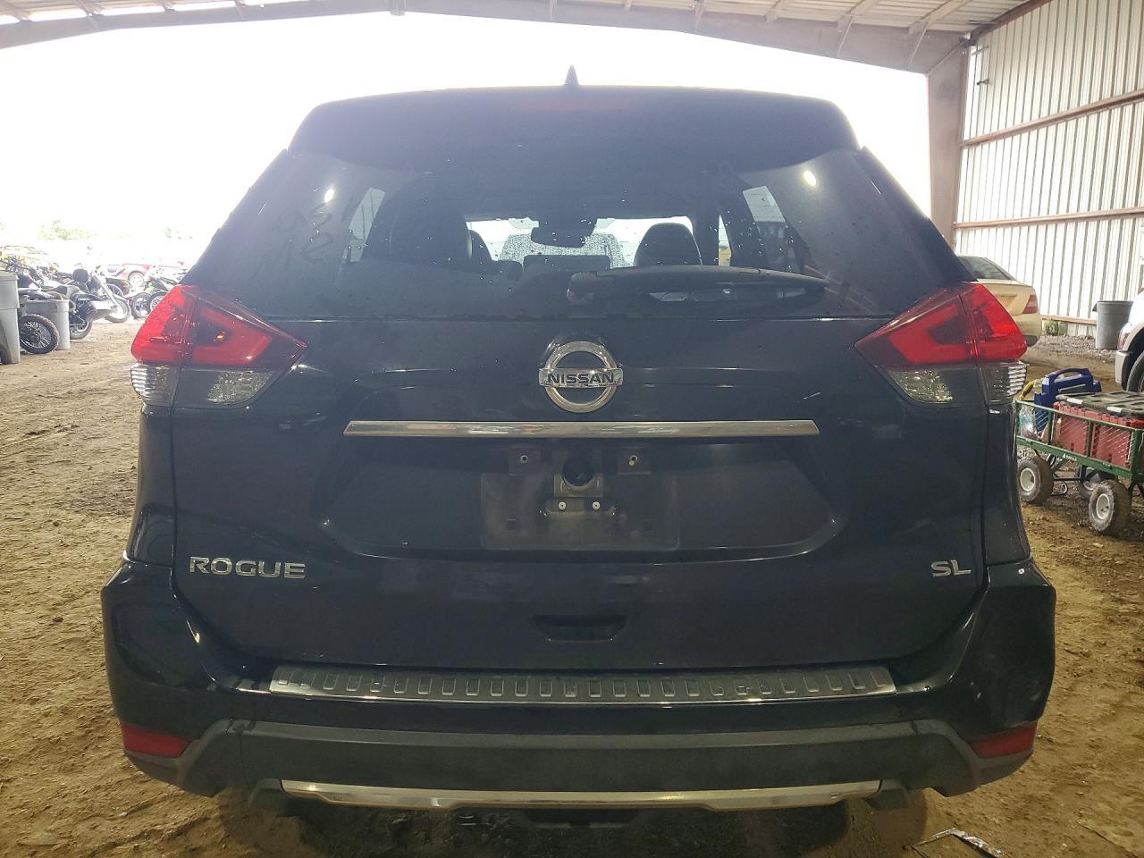 2018 NISSAN ROGUE