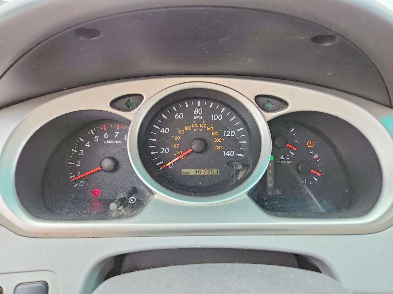 2005 TOYOTA HIGHLANDER