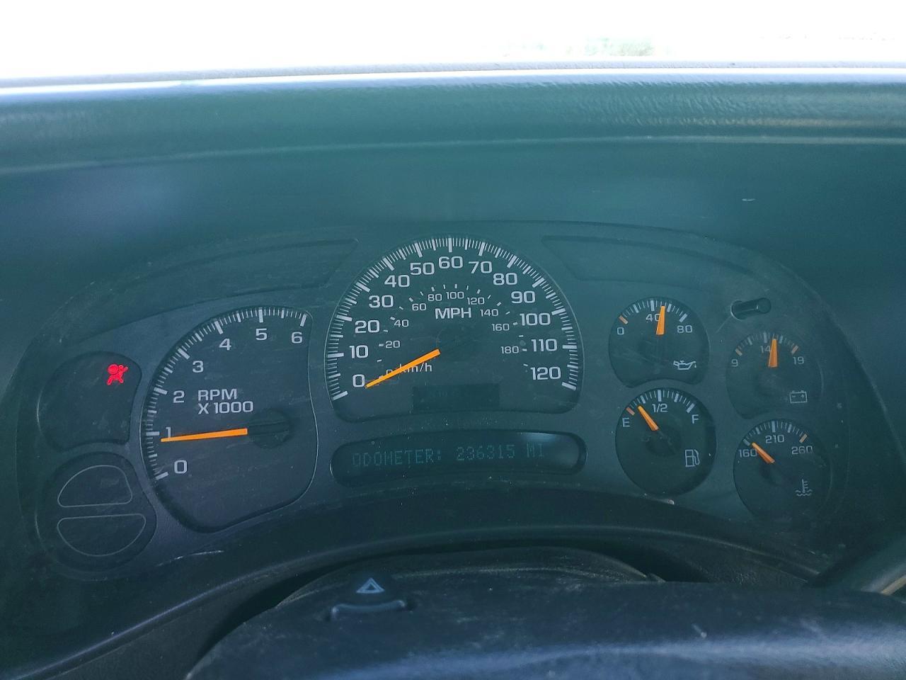 2004 CHEVROLET Silverado
