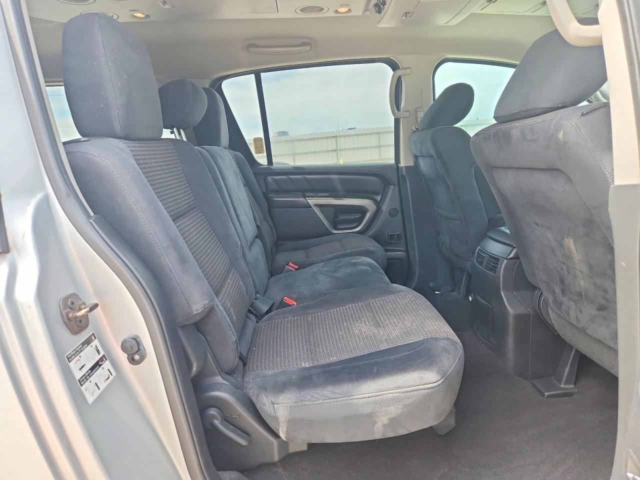 2015 NISSAN Armada