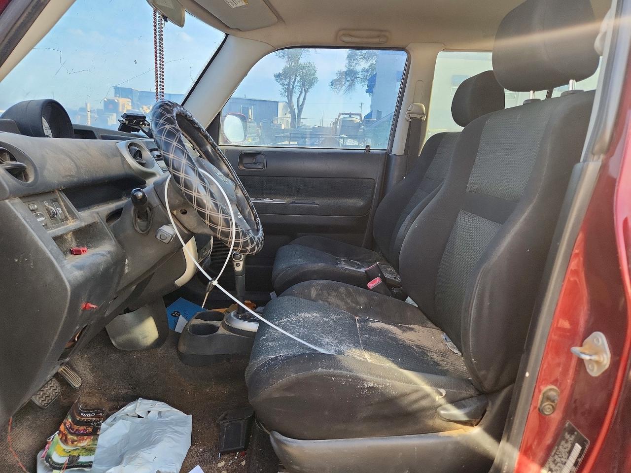 2006 TOYOTA SCION