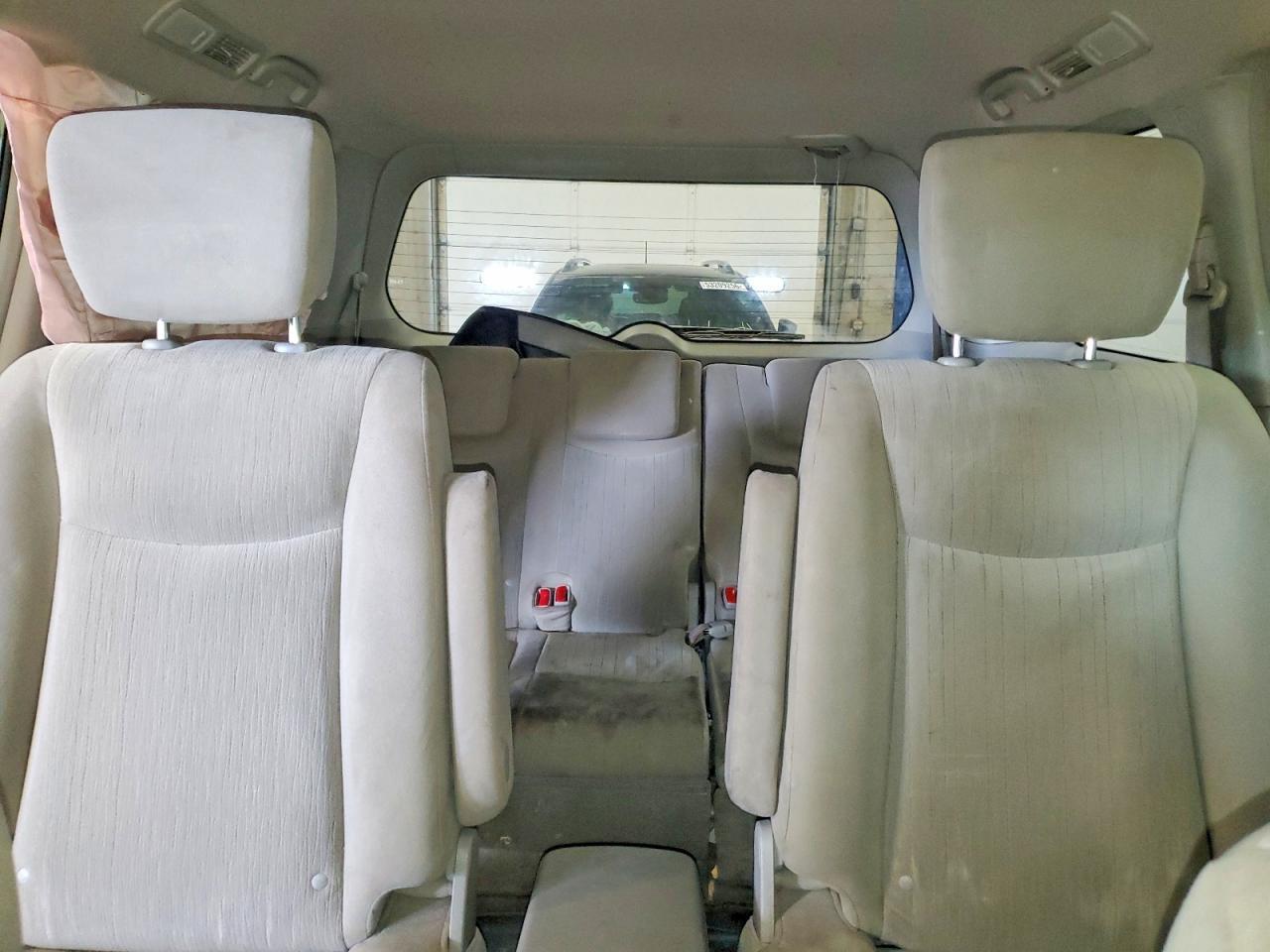 2016 NISSAN Quest